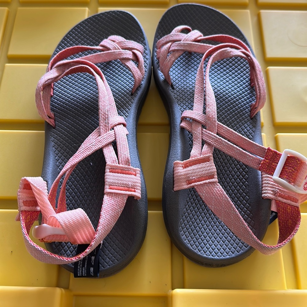 Chaco size 10